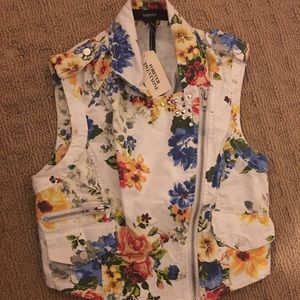 Forever21 Casual Vest